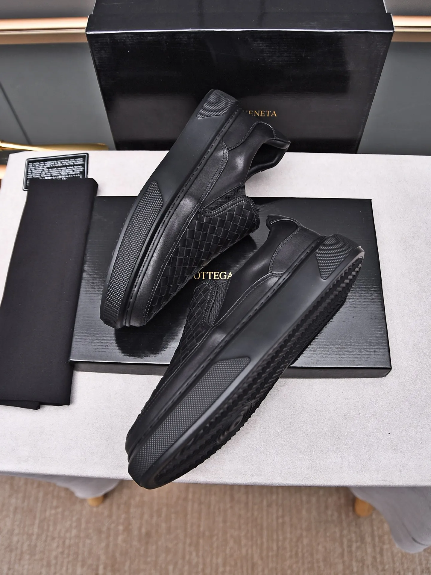 Men's Men's Shoes💰520 [One-step-up] BOTTEG* VENET* - high-end boutique Size: 38-44 (45 customized) BV new product, first-layer cowhide artificially woven classic style and contemporary fashion temperament harmoniously blend, rubber sole is light and flexible, water-dyed cowhide lining! [Taobao, Tmall, and live streaming are the first choices]